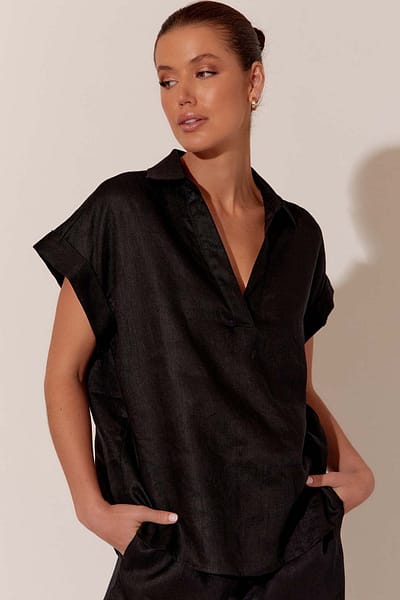 Relaxed Pull Over Shirt Black adorne