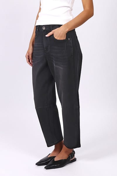 Toni Barrel-Leg Jeans Black Leoni