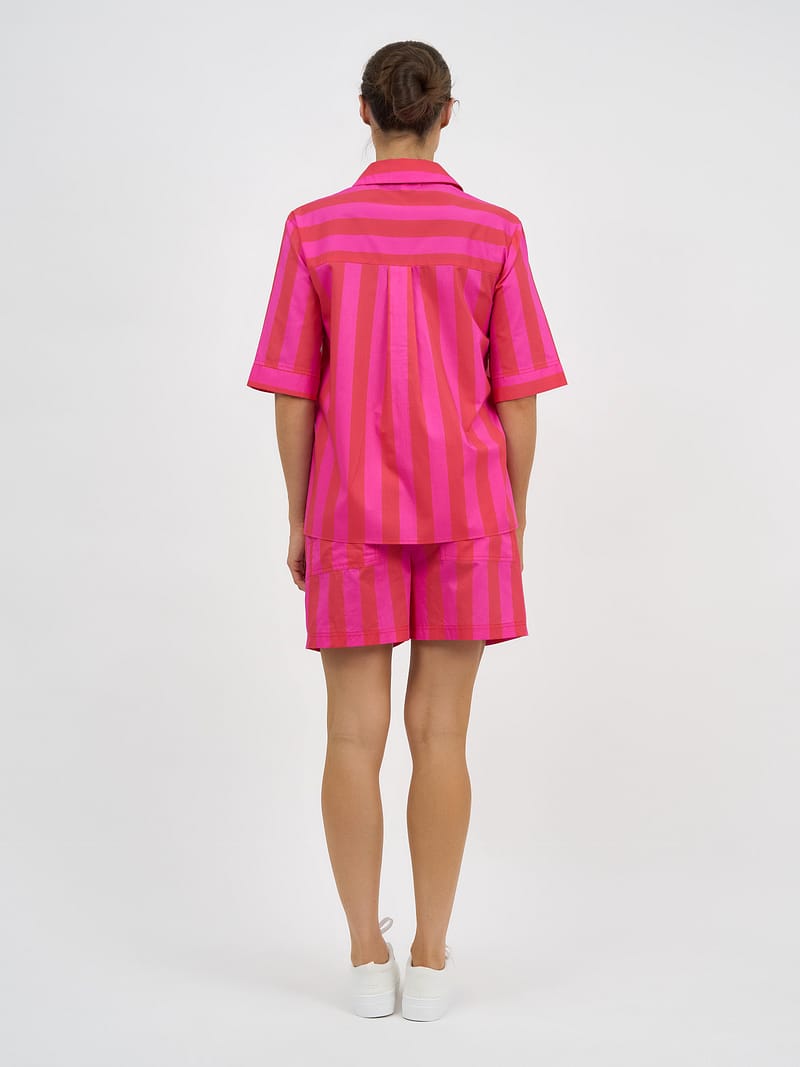 Pocket Front Detail Short Pink Liberty Rose